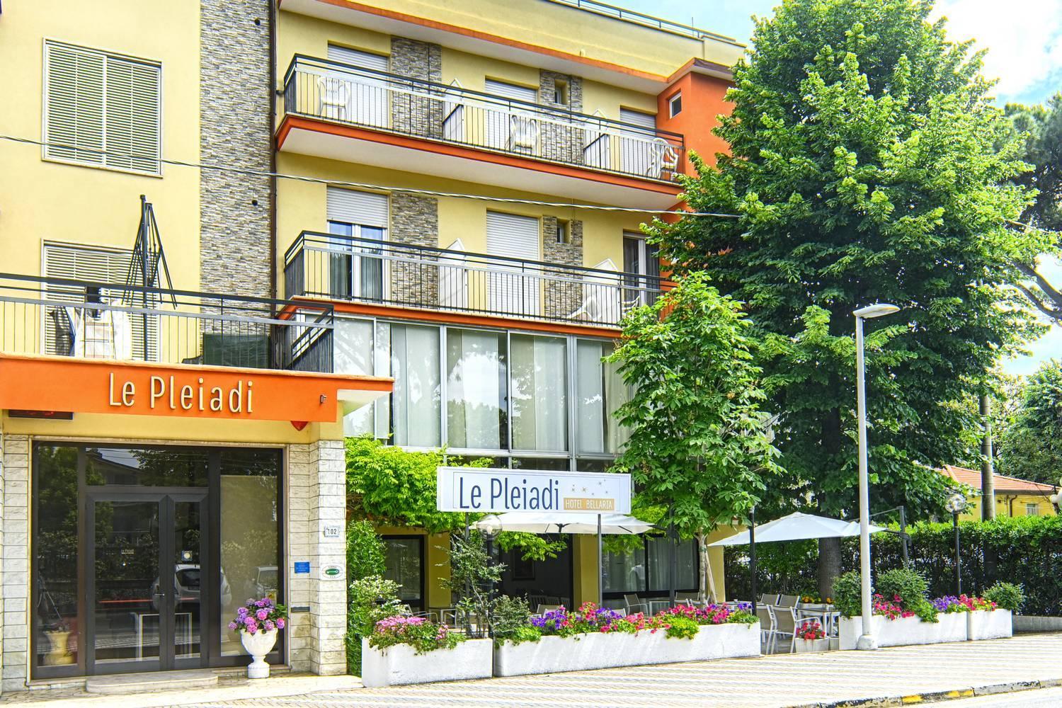 Hotel Le Pleiadi Белларія-Іджеа-Марина Екстер'єр фото