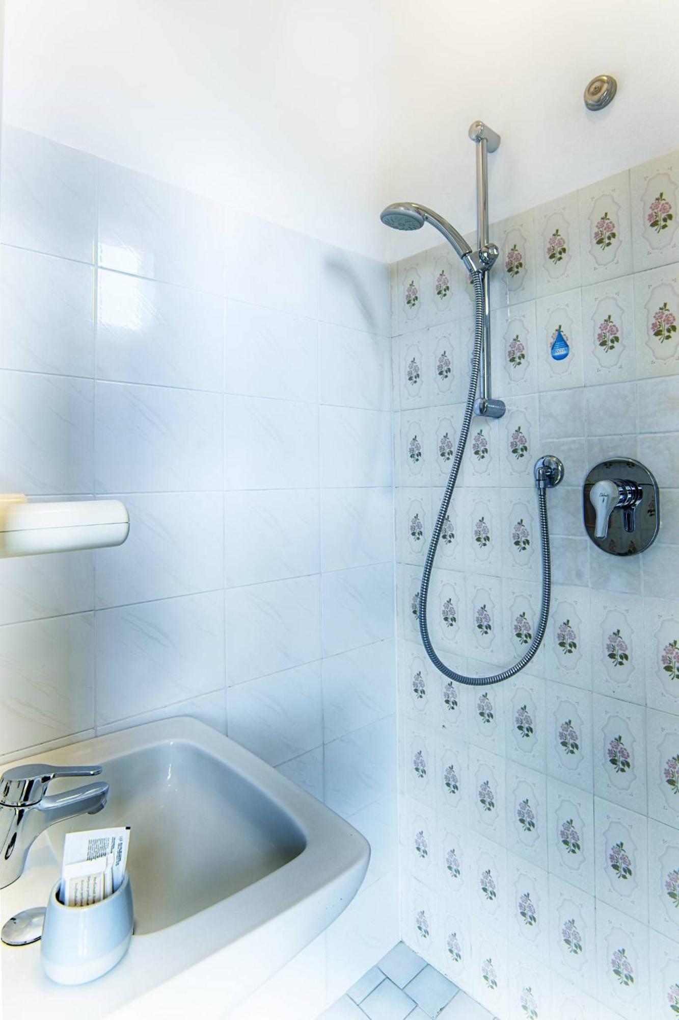 Hotel Le Pleiadi Белларія-Іджеа-Марина Екстер'єр фото